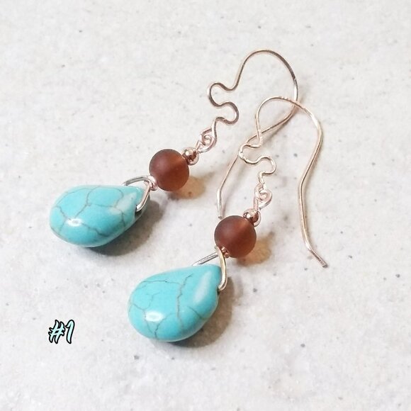 Bohemian Style Trends! Turquoise Howlite Teardrop Dangle Earrings! RoseGold Wire - Picture 1 of 9
